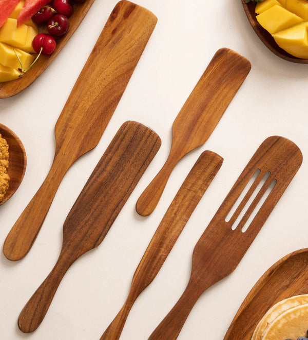 Discover the Magic of Spurtle Cooking with Tilly Living's Teak Spurtle