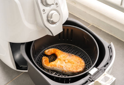 Revolutionize Your Cooking with Sustainable and Easy-to-Use Reusable Air Fryer Inserts!