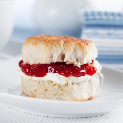 EASY LEMONADE SCONES - Tilly Living