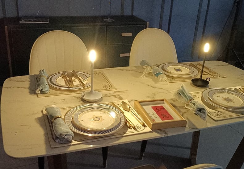 Die Clara Tischlampe