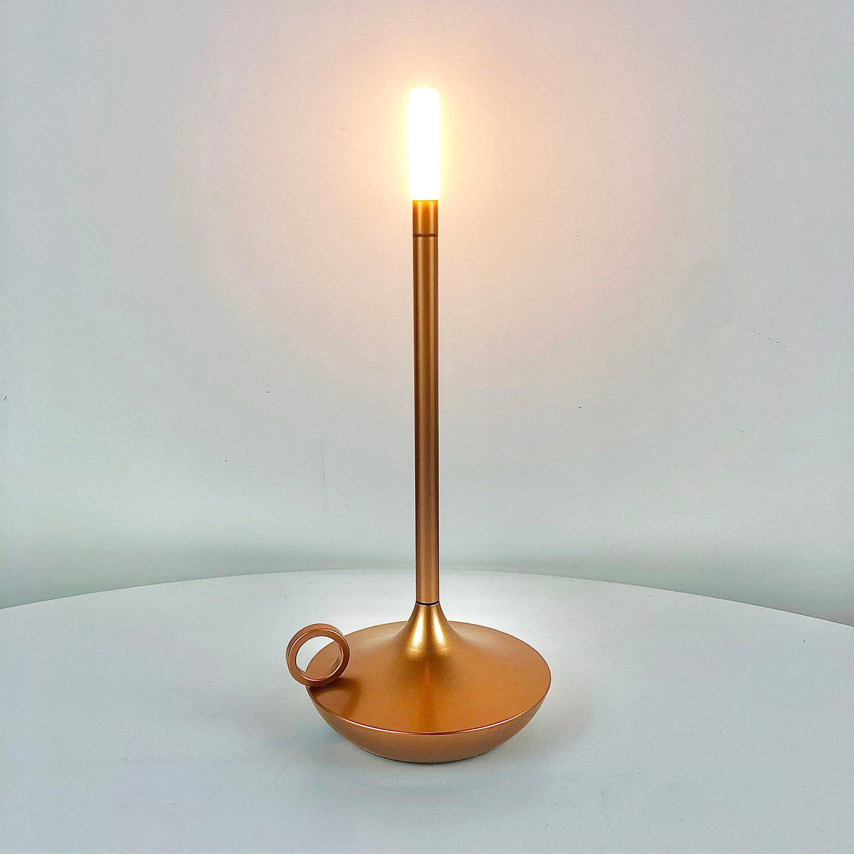 Die Clara Tischlampe