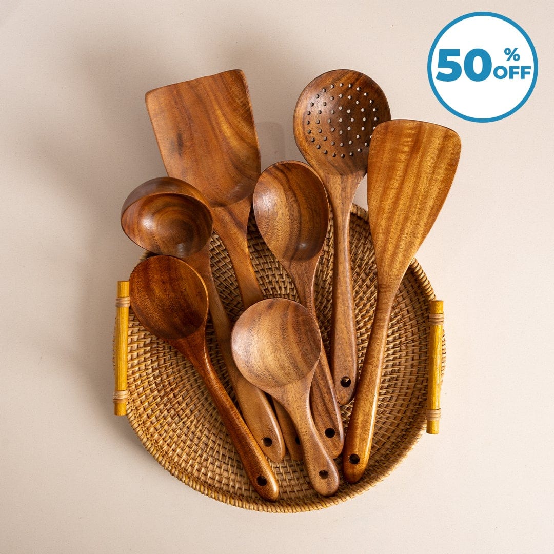 Rustic 7 Pieces Teak Wooden Utensil Set